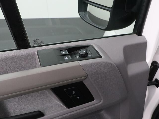 Volkswagen CRAFTER 2.0TDI L3H3 Highline | Navigatie | Camera | Airco | Cruise | Betimmering