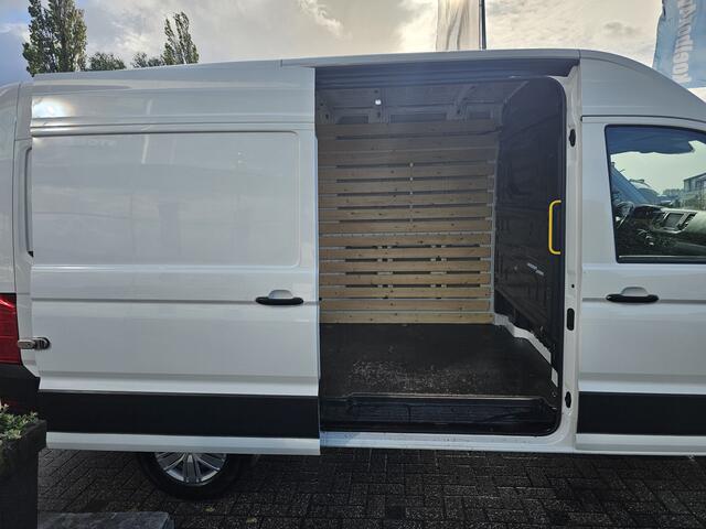 Volkswagen CRAFTER 35 2.0 TDI L3H2 Comfortline 177 PK * Automaat * Trekhaak 3,0t * Camera * Navi * NAP *