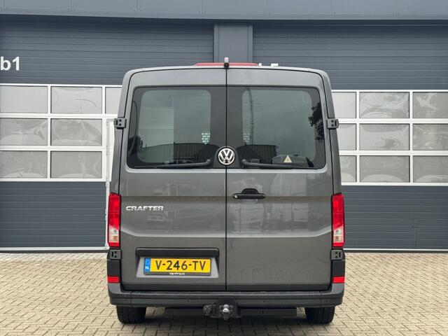 Volkswagen CRAFTER 2.0 TDI 177PK DSG L3H2 / Dubbele schufideur / Navi / Trekhaak 3000KG / Ergo Comfortstoelen