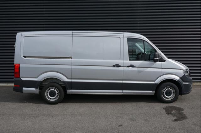 Volkswagen CRAFTER 35 | 177 PK AUT | L3H2 | ACC | App-Connect | Camera | Stuur- en Stoelverwarming