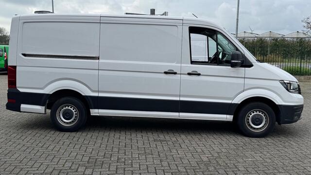 Volkswagen CRAFTER 2.0 TDI 75KW 102PK EURO 6 L2H3 EURO 6 AIRCO/ NAVIGATIE/ CAMERA/ CRUISE CONTROL/ 100% DEALERONDERHOUDEN