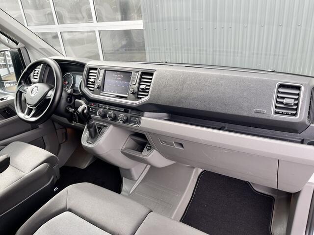 Volkswagen CRAFTER 35 2.0 TDI L3H3/L2H2 Airco Cruise controle Camera Telefoonverbinding Parkeersensoren voor en achter Imperiaal Kastinrichting Lang hoog 3-Persoons Euro 6 Bpm vrij voor particulier gebruik !!