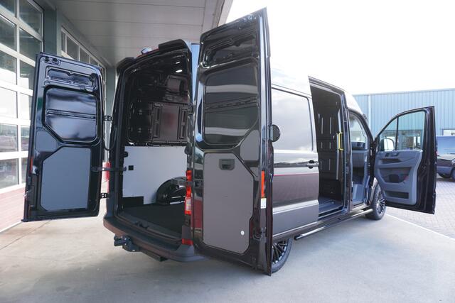 Volkswagen CRAFTER 30 2.0 TDI 140PK L3H3 Exclusive Automaat Hero Edition | Airco | Cruise | Navi | trekhaak | Camera