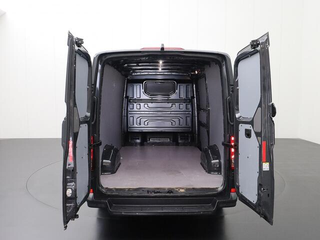 Volkswagen CRAFTER 2.0TDI 140PK L3H2 Highline | Navigatie | Camera | Airco | Cruie | Betimmering