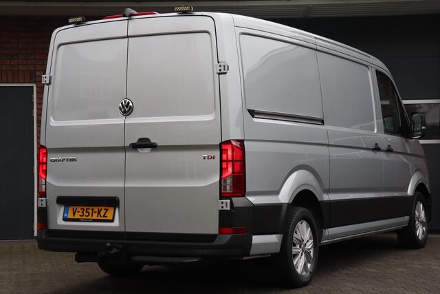 Volkswagen CRAFTER 35 2.0 TDI L3H2 Highline, Aut. LED