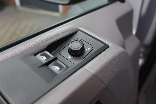 Volkswagen CRAFTER 35 2.0 TDI L3H2 Highline, Aut. LED