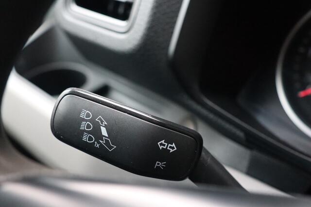 Volkswagen CRAFTER 35 2.0 TDI L3H2 Highline, Aut. LED