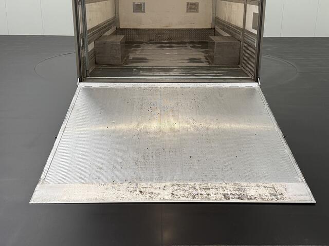 Volkswagen CRAFTER 2.0TDI 177PK DSG Automaat Bakwagen+Valklep | Laadklep | Navigatie | Airco | Cruise | 3-Persoons | Zijdeur