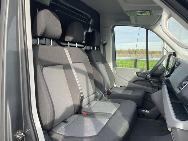 Volkswagen CRAFTER Trendline L3H2 177pk GVW 3.5T 3-Zits | Camera | Cruise | Carplay | PDC | Digital cockpit