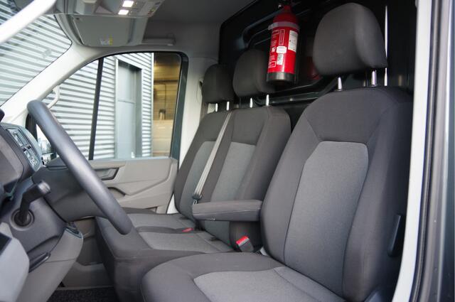 Volkswagen CRAFTER 35 2.0 TDI L3H3 MARGE, 140PK AUT. LED, CAMERA, ADAPT. CRUISE, AIRCO, CARPLAY, PARKEERSENSOREN,