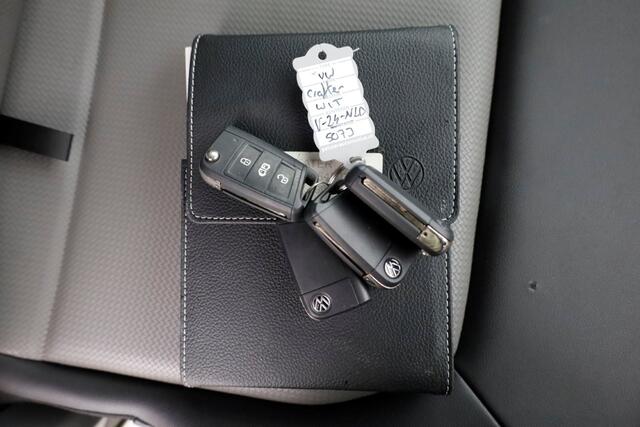 Volkswagen CRAFTER 35 2.0 TDI 177pk RWD L3H3 (L2H2) Airco/Navi/Camera Trekhaak 3500kg 09-2021