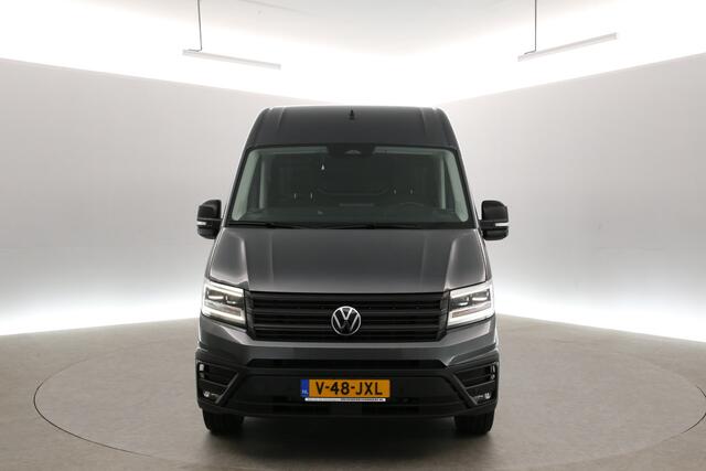 Volkswagen CRAFTER 2.0 TDI DSG HIGHLINE EXCLUSIVE L3H3 | FACELIFT MODEL | BPM VRIJ | NIEUW | 3000KG TREKHAAK | VIRTUAL | CAMERA | ADAPTIVE CRUISE | LED | 140PK | CARPLAY | 17"LMV