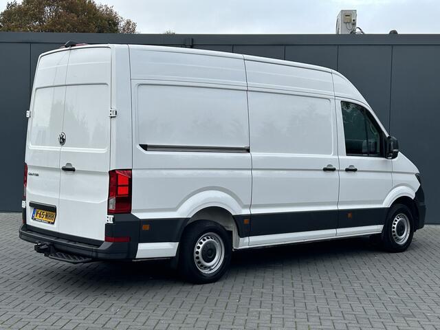Volkswagen CRAFTER 2.0 TDI 141 PK / DSG AUTOMAAT / L3H3 / 3 TONS TREKHAAK / AIRCO / CRUISE / CAMERA / 3-ZITS