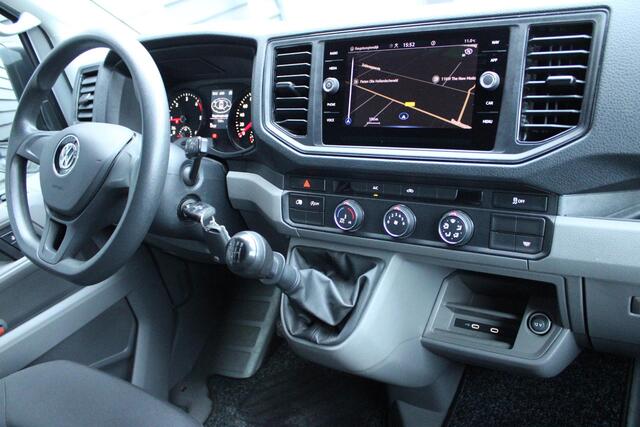 Volkswagen CRAFTER 30 2.0 TDI 140pk L3H3 Trekhaak Bijrijdersbank Navigatie