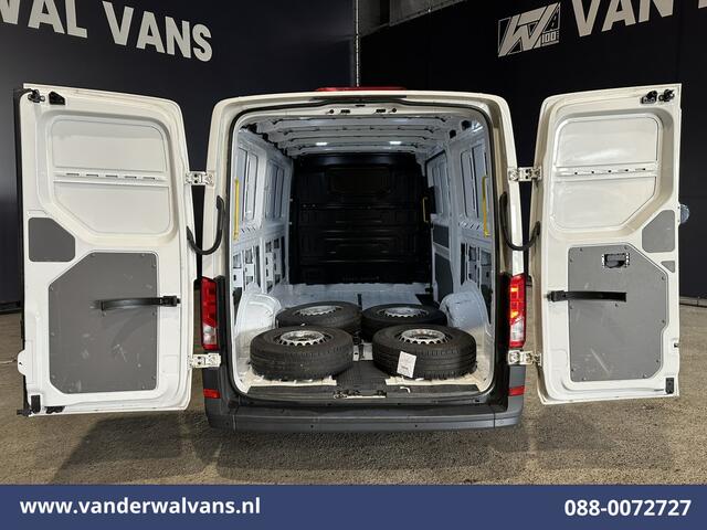 Volkswagen CRAFTER 2.0 TDI 177pk L3H2 L2H1 Euro6 Airco | Navigatie | Cruisecontrol | Parkeersensoren 3000kg trekvermogen