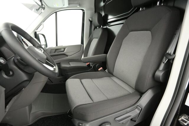 Volkswagen CRAFTER 2.0 TDI DSG HERO EDITION L3H3 | 140PK | FACELIFT MODEL | BPM VRIJ | 3000KG | TREKHAAK | VIRTUAL | ADAPTIVE CRUISE | CAMERA | LED | CARPLAY | 18"LMV | ZONNEKLEP