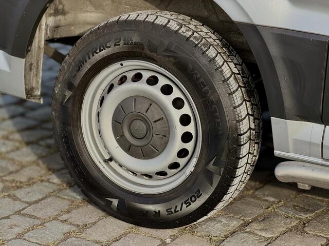 Volkswagen CRAFTER 35 2.0 TDI L3H3 Highline|Automaat|Carplay|Cruise