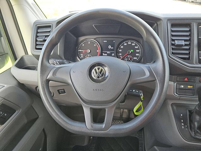 Volkswagen CRAFTER 35 2.0 TDI L3H3 140Pk Airco Automaat Trekhaak Camera Euro6 CarPlay!