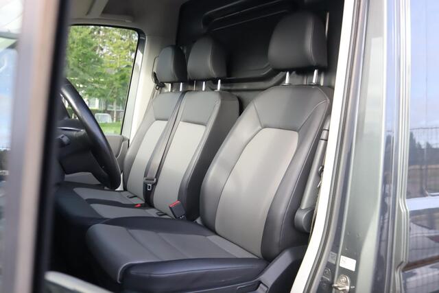 Volkswagen CRAFTER 35 2.0 TDI 177PK L3H3 Highline Bi Led, Navigatie, Apple CarPlay, Massage stoelen