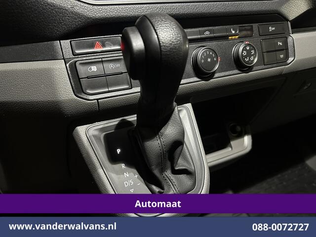 Volkswagen CRAFTER 2.0 TDI 141pk Automaat L3H3 L2H2 Euro6 Airco | Camera | Navigatie | Cruisecontrol | Stoelverwarming | Apple Carplay Parkeersensoren, 3000kg trekvermogen
