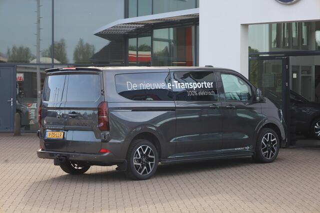 Volkswagen E-Transporter 32 L2H1 Bulli 64 kWh 286PK / 210kW, Achteruitrijcamera (Area View), LED Matrix IQ.Light, verwarmbare voorstoelen, Apple Carplay & Android Auto, achteruitrijcamera, adaptive cruise control met Stop & Go, navigatie, dynamische grootlichtassistent, volledig