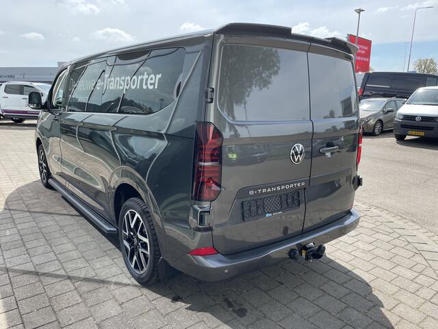 Volkswagen E-Transporter 32 L2H1 Style 64 kWh | 286 PK | Trekhaak | App Connect | Camera