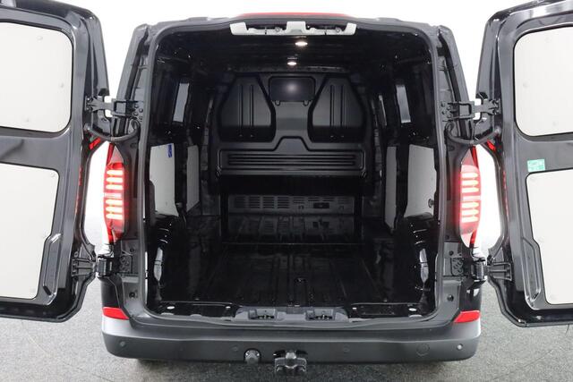 Volkswagen E-Transporter Bedrijfswagens Life Intro 160 kW 218 pk L2 3500 mm | LED | Camera | Trekhaak