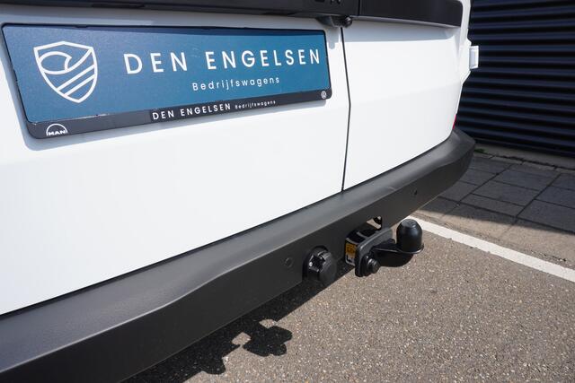 Volkswagen E-Transporter e-Transporter 218 pk e-Transporter Life 218 pk, Achterdeuren zonder ruit, Trekhaak, Climatronic, Bijrijdersbank