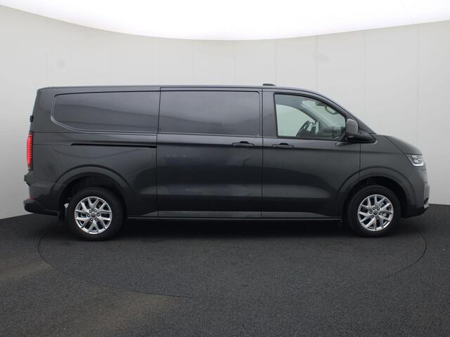 Volkswagen E-Transporter Bedrijfswagens Bestelwagen Bulli 64kWh 286pk L2 700165