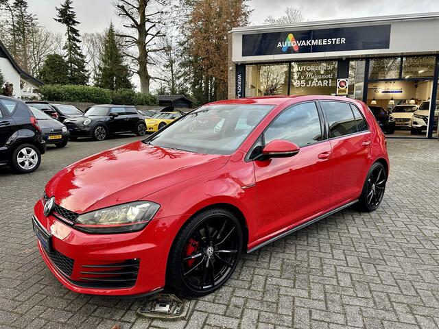 Volkswagen GOLF 2.0 GTI 220PK DSG 2eEig|NaviXenon|19inch|Climate