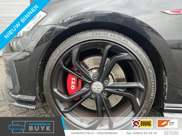 Volkswagen GOLF 2.0 TSI GTI TCR ACC/Line,Side Assist/Led/cam/Pano/virtual cockpit