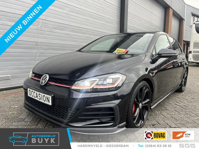 Volkswagen GOLF 2.0 TSI GTI TCR ACC/Line,Side Assist/Led/cam/Pano/virtual cockpit