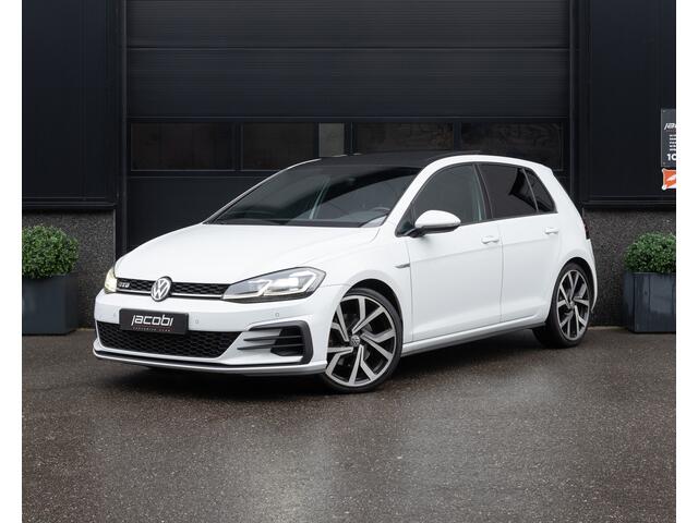 Volkswagen GOLF 2.0 TDI GTD | Pano | Virtual | Camera | Dynaudio | Lane & Side Assis | Front Assis | ACC | DCC