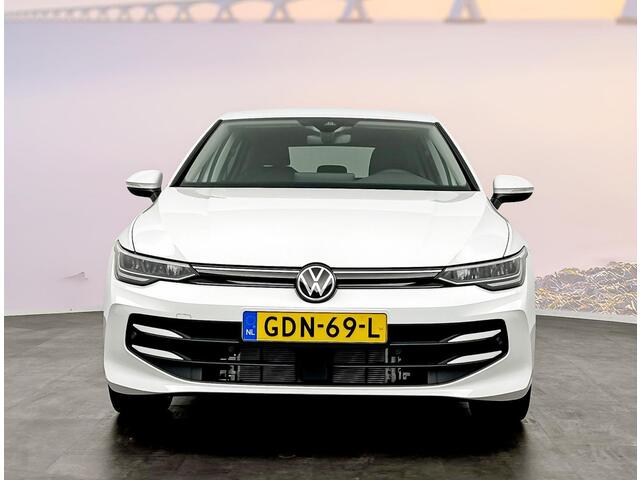 Volkswagen GOLF 1.5 eTSI Life Edition DSG7 116pk