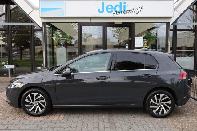 Volkswagen GOLF Style eHybrid 1.4 TSI 150kw/204pk DSG6