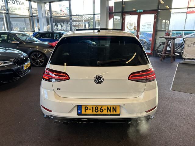 Volkswagen GOLF 2.0 TSI 4Motion R | Panoramadak | Keyless | Digital dashboard | Adaptieve cruise control | Climate control | Apple carplay | Achteruitrijcamera | Adaptief onderstel | Dodehoeksdetectie | Lane assist | Elek. inklapbare spiegels | Stoelverwarming