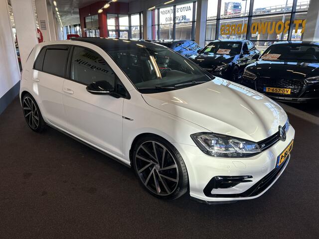 Volkswagen GOLF 2.0 TSI 4Motion R | Panoramadak | Keyless | Digital dashboard | Adaptieve cruise control | Climate control | Apple carplay | Achteruitrijcamera | Adaptief onderstel | Dodehoeksdetectie | Lane assist | Elek. inklapbare spiegels | Stoelverwarming