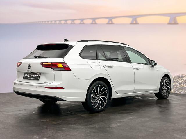 Volkswagen GOLF Variant 1.5 eTSI R-Line