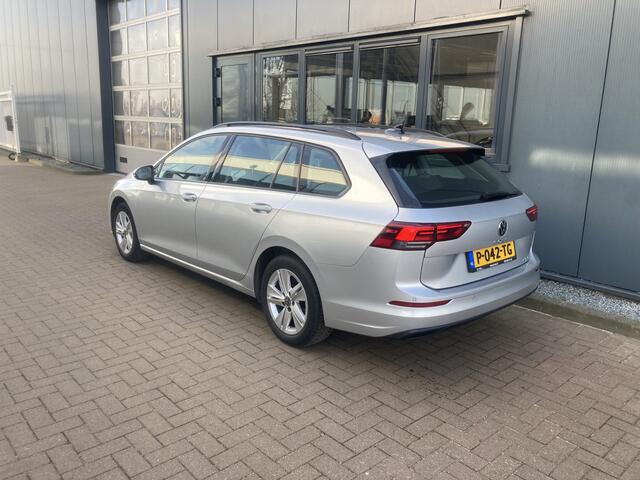 Volkswagen GOLF Variant 1.0 eTSI 110pk DSG Life NAVI/CARPLAY/VIRTUAL/SFEER/PDC/WINTERPACK