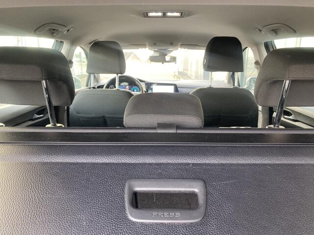 Volkswagen GOLF Variant 1.0 eTSI 110pk DSG Life NAVI/CARPLAY/VIRTUAL/SFEER/PDC/WINTERPACK