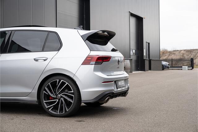 Volkswagen GOLF 8 2.0 TSI GTI Clubsport 300PK | Pano | Keyless | IQ Light | Nardo | Camera | Lane & Side Assis | ACC | DCC | Sound