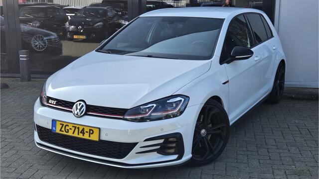 Volkswagen GOLF 2.0 TSI GTI + 19inch + KEYLESS + LED + NAVI + CRUISE