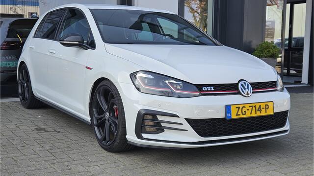 Volkswagen GOLF 2.0 TSI GTI + 19inch + KEYLESS + LED + NAVI + CRUISE
