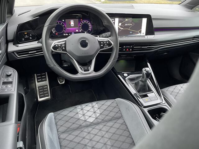 Volkswagen GOLF Variant 1.5 TSI 130pk R-Line / Navigatie / Camera / Keyless