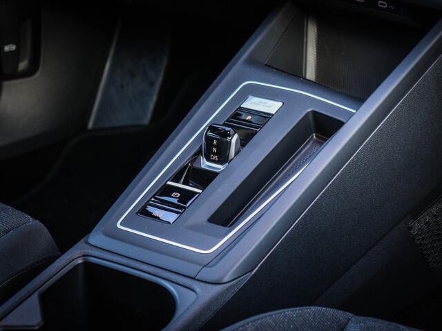 Volkswagen GOLF 1.5 eTSI Life Business navigatie/Apple Carplay en Android Auto