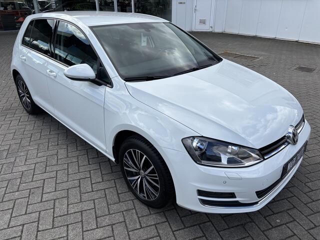 Volkswagen GOLF 1.2 TSI Allstar Navi Bluetooth PDC Stoelverwarming