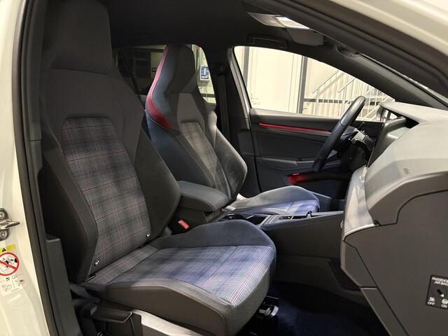 Volkswagen GOLF 2.0 TSI GTI REMUS | MAXTON DESIGN