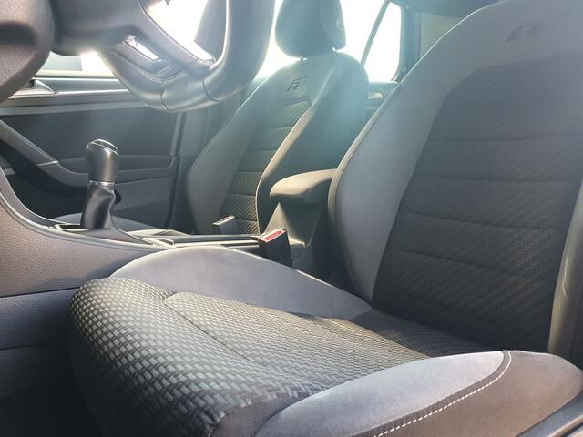 Volkswagen GOLF 1.0 TSI Highline Business R VIRTUEL-COCKPIT/CAMERA/NAVI/CRUISE