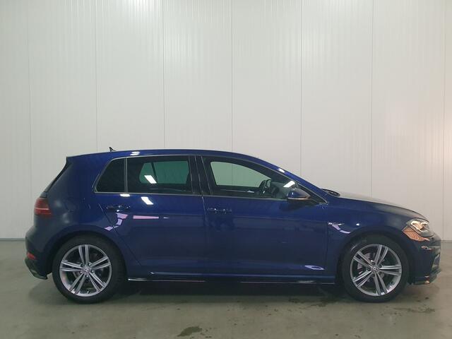 Volkswagen GOLF 1.0 TSI Highline Business R VIRTUEL-COCKPIT/CAMERA/NAVI/CRUISE