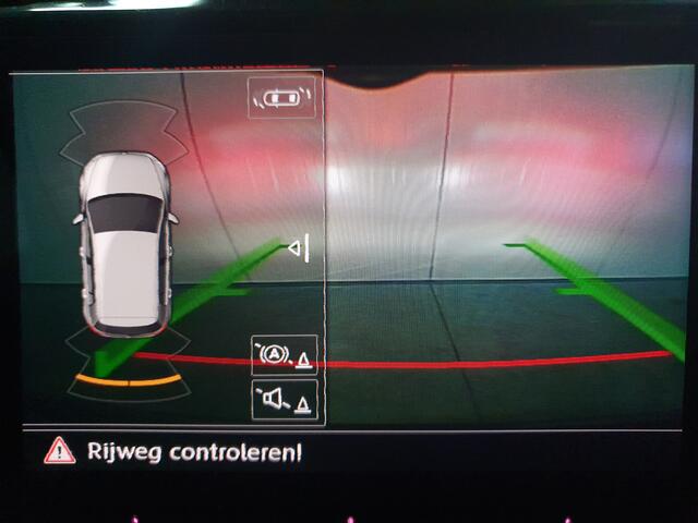 Volkswagen GOLF 1.0 TSI Highline Business R VIRTUEL-COCKPIT/CAMERA/NAVI/CRUISE